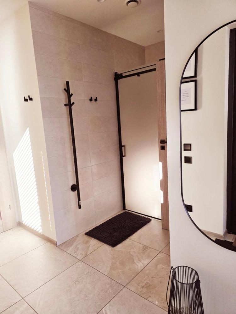 Lazy House Klaipeda Apartment Екстериор снимка
